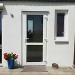 Ostseestrandhuus, Einzigartige Seelage Дом отдыха *